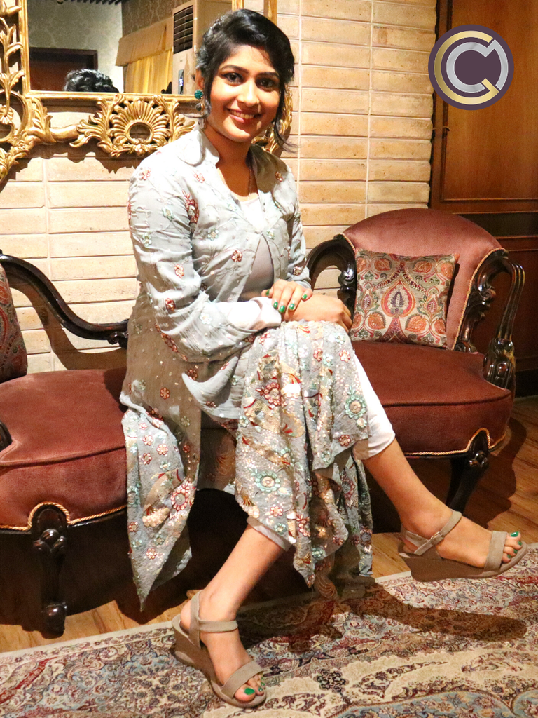 Credo Tunic, Jacket with Pant Image 2