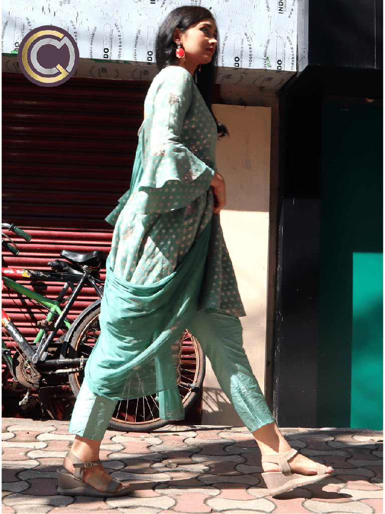 Credo Tunic, Pant with Dupatta Image 2